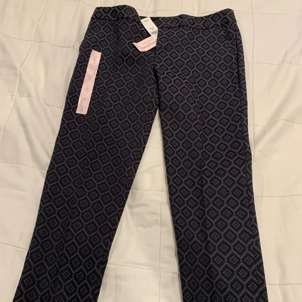 Banana republic petite cropped Martin fit pant great print!